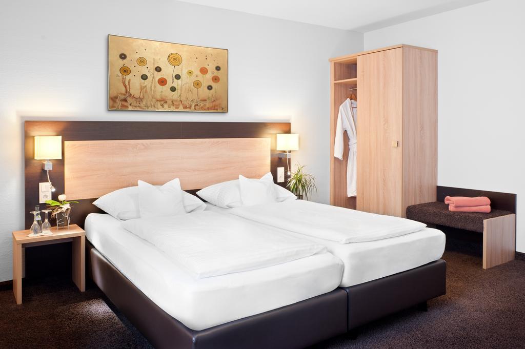 Best Western Hotel Favorit Ludwigsburg Oda fotoğraf