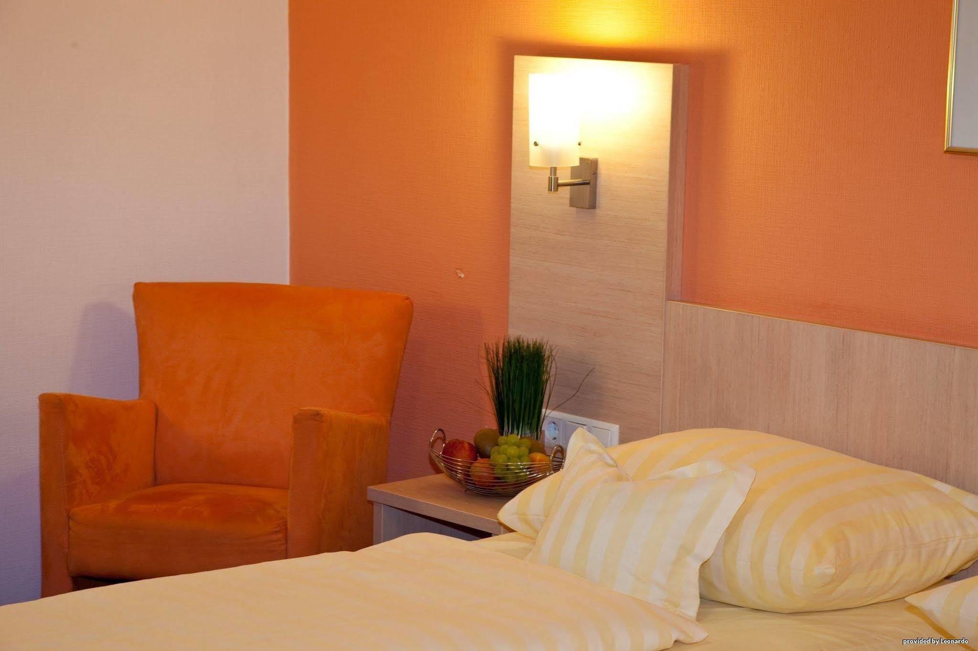 Best Western Hotel Favorit Ludwigsburg Oda fotoğraf
